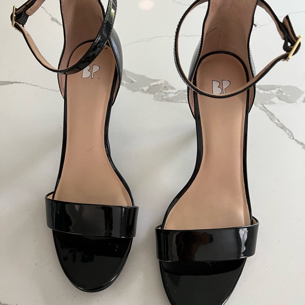 BP Black Patent Heel size 8